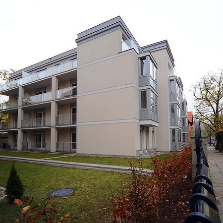 Very Berry - Orzeszkowej 10 - Mtp Apartment, Parking, Balcony, Check In 24H Познань Экстерьер фото